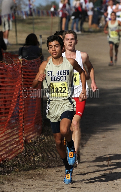 2011CIFXC-D3B-114.JPG - 2011 California CIF Cross Country Championships, Woodward Park, Fresno, California, November 27.
