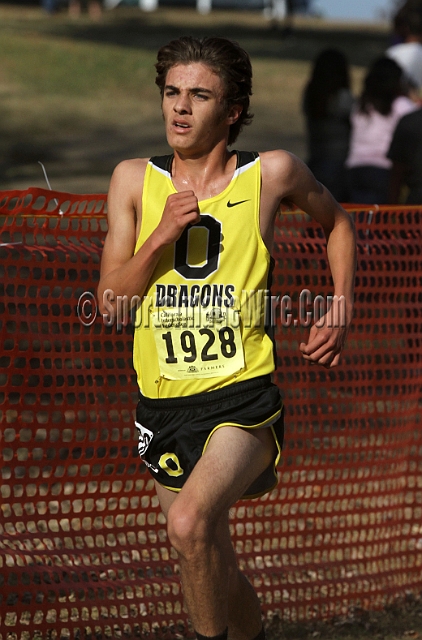 2011CIFXC-D3B-156.JPG - 2011 California CIF Cross Country Championships, Woodward Park, Fresno, California, November 27.