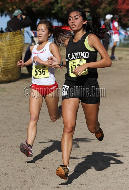 2011CIFXC-D3G-137.JPG - 2011 California CIF Cross Country Championships, Woodward Park, Fresno, California, November 27.