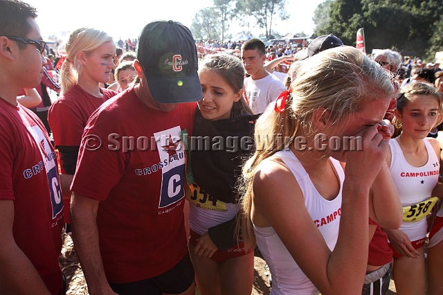 2011CIFXC-D3G-259.JPG - 2011 California CIF Cross Country Championships, Woodward Park, Fresno, California, November 27.