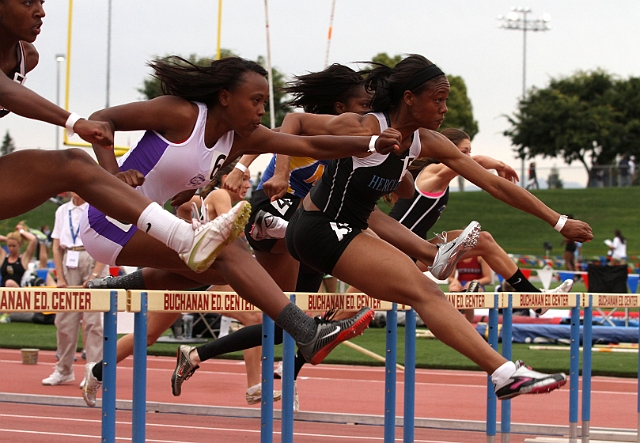 2011CIFFriSFA-014.JPG - June 3, 2011; Clovis, CA, USA; 93rd CIF State Track & Field Championships at Memorial Stadium.
