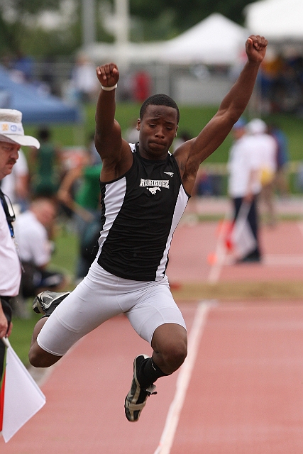 2011CIFSat-004.JPG - June 3-4, 2011; Clovis, CA, USA; 93rd CIF State Track & Field Championships at Memorial Stadium.