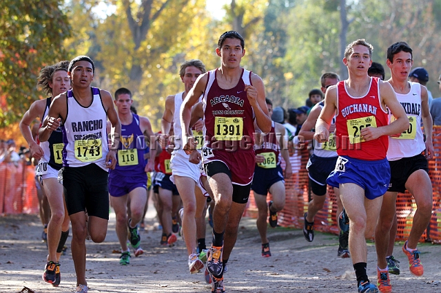 2011CIFXC-D1B-031.JPG - 2011 California CIF Cross Country Championships, Woodward Park, Fresno, California, November 27.
