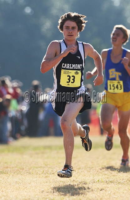 2011CIFXC-D1B-214.JPG - 2011 California CIF Cross Country Championships, Woodward Park, Fresno, California, November 27.