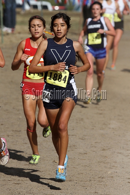 2011CIFXC-D1G-096.JPG - 2011 California CIF Cross Country Championships, Woodward Park, Fresno, California, November 27.