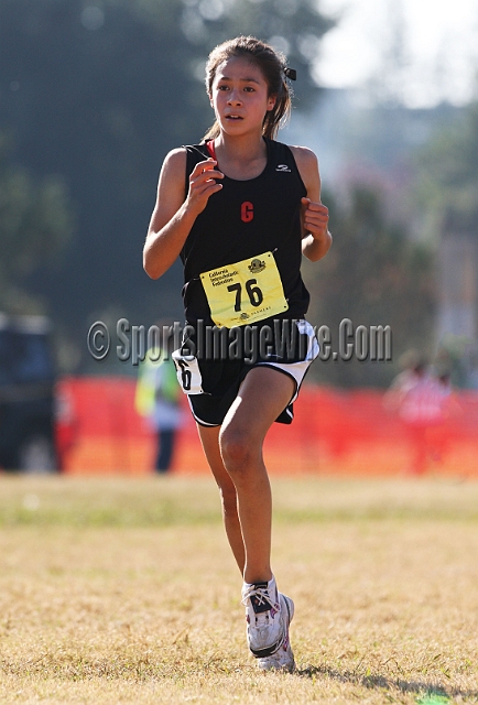 2011CIFXC-D1G-126.JPG - 2011 California CIF Cross Country Championships, Woodward Park, Fresno, California, November 27.