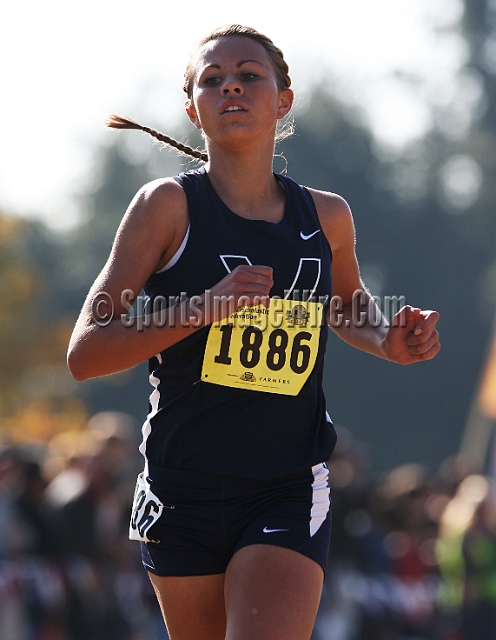 2011CIFXC-D1G-130.JPG - 2011 California CIF Cross Country Championships, Woodward Park, Fresno, California, November 27.