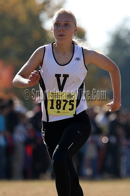2011CIFXC-D1G-148.JPG - 2011 California CIF Cross Country Championships, Woodward Park, Fresno, California, November 27.