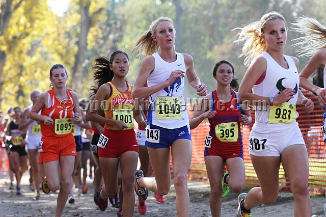 2011CIFXC-D2G-056.JPG - 2011 California CIF Cross Country Championships, Woodward Park, Fresno, California, November 27.