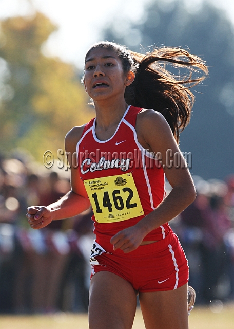 2011CIFXC-D2G-189.JPG - 2011 California CIF Cross Country Championships, Woodward Park, Fresno, California, November 27.