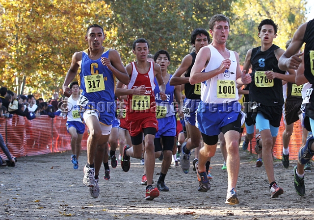 2011CIFXC-D4B-043.JPG - 2011 California CIF Cross Country Championships, Woodward Park, Fresno, California, November 27.