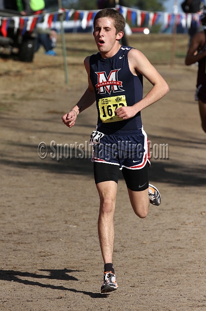 2011CIFXC-D4B-061.JPG - 2011 California CIF Cross Country Championships, Woodward Park, Fresno, California, November 27.