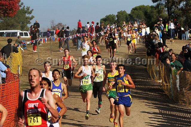 2011CIFXC-D4B-101.JPG - 2011 California CIF Cross Country Championships, Woodward Park, Fresno, California, November 27.