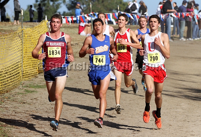2011CIFXC-D5B-090.JPG - 2011 California CIF Cross Country Championships, Woodward Park, Fresno, California, November 27.
