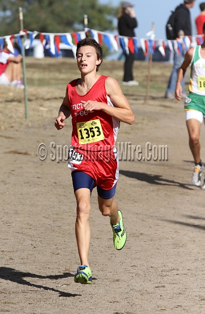 2011CIFXC-D5B-100.JPG - 2011 California CIF Cross Country Championships, Woodward Park, Fresno, California, November 27.