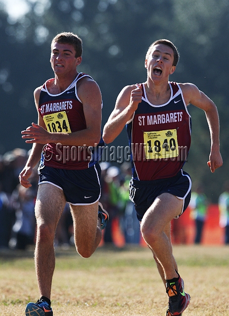 2011CIFXC-D5B-130.JPG - 2011 California CIF Cross Country Championships, Woodward Park, Fresno, California, November 27.
