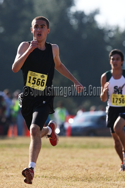 2011CIFXC-D5B-179.JPG - 2011 California CIF Cross Country Championships, Woodward Park, Fresno, California, November 27.