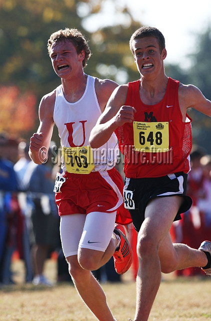 2011CIFXC-D5B-201.JPG - 2011 California CIF Cross Country Championships, Woodward Park, Fresno, California, November 27.