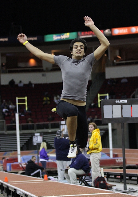 2011CalHSIndoor-411.JPG - 2011 California High School Indoor Invitational track and field meet, February 26, 2011 at the Save Mart Center, Fresno, CA.