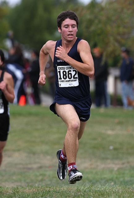 2011DFALXC-018.JPG - Diablo Foothill Athletic League Cross Country Championships, November 5, 2011, at Hidden Lakes Park, Martinez, CA
