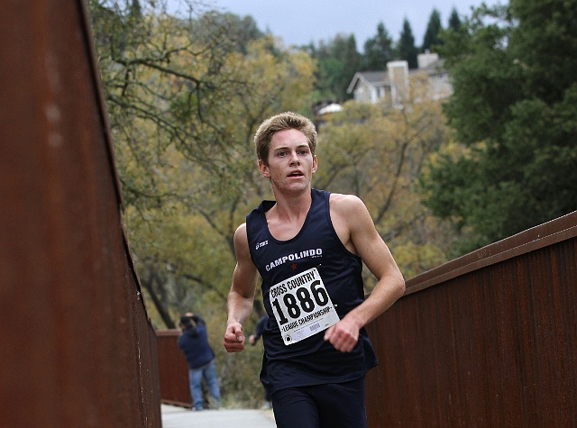 2011DFALXC-134.JPG - Diablo Foothill Athletic League Cross Country Championships, November 5, 2011, at Hidden Lakes Park, Martinez, CA