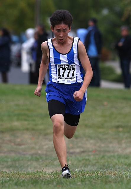 2011DFALXC-163.JPG - Diablo Foothill Athletic League Cross Country Championships, November 5, 2011, at Hidden Lakes Park, Martinez, CA