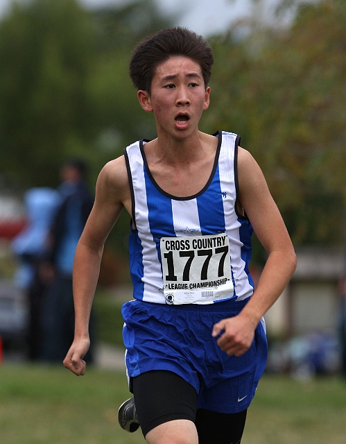 2011DFALXC-164.JPG - Diablo Foothill Athletic League Cross Country Championships, November 5, 2011, at Hidden Lakes Park, Martinez, CA