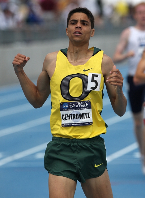 2011NCAASat-125.JPG - June 8-11, 2011; Des Moines, IA, USA; NCAA Division 1 Track and Field Championships.