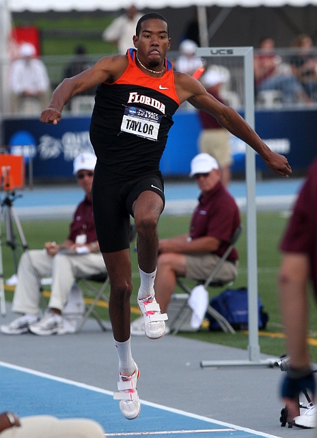 2011NCAASath-027.JPG - June 8-11, 2011; Des Moines, IA, USA; NCAA Division 1 Track and Field Championships.