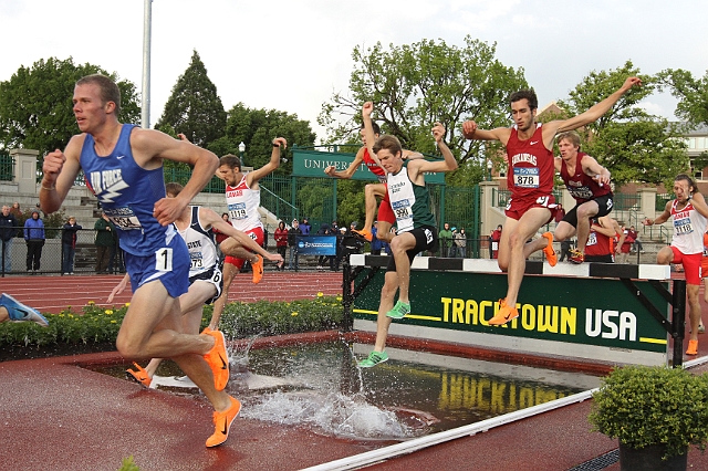2011NCAAWestFri-069.JPG - 2011 NCAA West Preliminary Track and Field, May 26-28, Hayward Field, Eugene, OR.