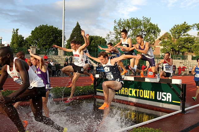 2011NCAAWestFri-076.JPG - 2011 NCAA West Preliminary Track and Field, May 26-28, Hayward Field, Eugene, OR.