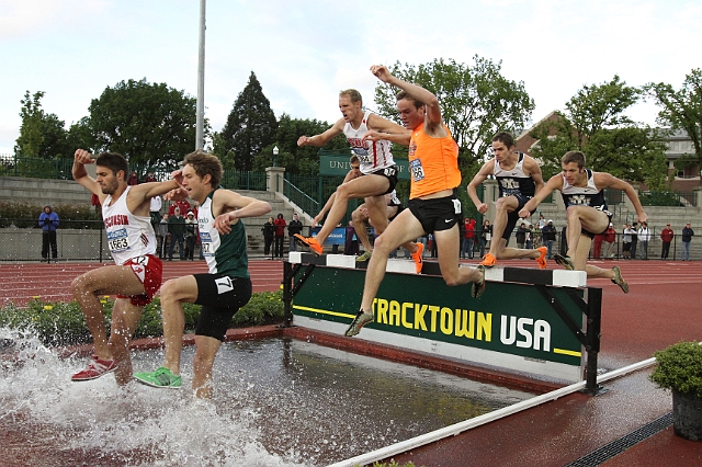2011NCAAWestFri-087.JPG - 2011 NCAA West Preliminary Track and Field, May 26-28, Hayward Field, Eugene, OR.