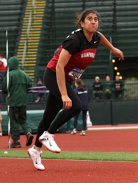 2011NCAAWestThur-021.JPG - 2011 NCAA West Preliminary Track and Field, May 26-28, Hayward Field, Eugene, OR.