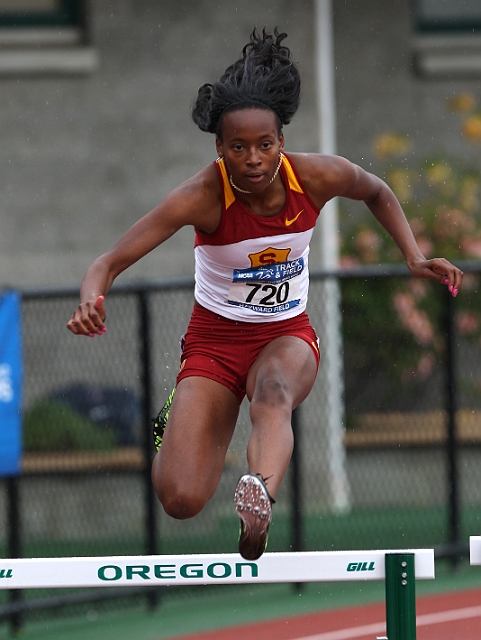 2011NCAAWestThur-041.JPG - 2011 NCAA West Preliminary Track and Field, May 26-28, Hayward Field, Eugene, OR.