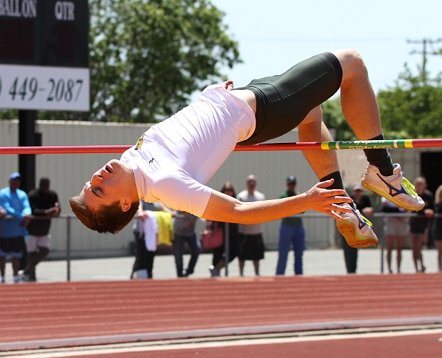 2011NCS-TriValley-172.JPG - 2011 NCS Tri-Valley Track and Field Championships, May 21, Granada High School, Livermore, CA.