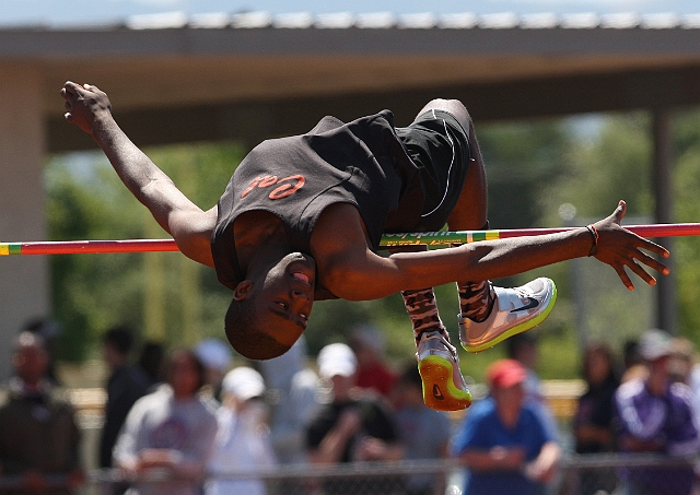 2011NCS-TriValley-195.JPG - 2011 NCS Tri-Valley Track and Field Championships, May 21, Granada High School, Livermore, CA.