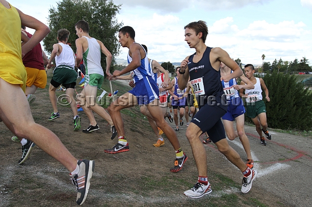 2011NCSXCD3-065.JPG - 2011 North Coast Section Cross Country Championships, Hayward High School, Hayward, California