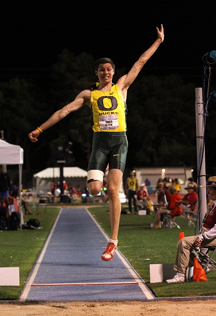 2011Pac-10-Fri-024.JPG - 2011 Pac-10 Track and Field Championships, May 13-14, Roy P. Drachman Stadium, University of Arizona, Tucson, AZ.