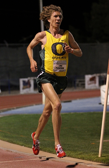 2011Pac-10-Fri-031.JPG - 2011 Pac-10 Track and Field Championships, May 13-14, Roy P. Drachman Stadium, University of Arizona, Tucson, AZ.