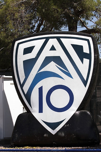 2011Pac-10-Sat-001.JPG - 2011 Pac-10 Track and Field Championships, May 13-14, Roy P. Drachman Stadium, University of Arizona, Tucson, AZ.