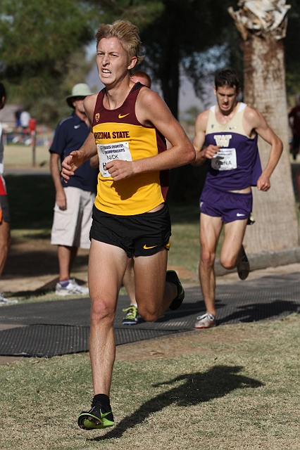 2011Pac12XC-095.JPG - 2011 Pac-12 Cross Country Championships October 29, 2011, hosted by Arizona State at Wigwam Golf Course, Goodyear, AZ.