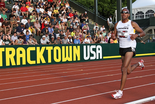 2011USATFFri-081.JPG - 2011 USA Track and Field Championships, June 23-26, Hayward Field, Eugene, OR.