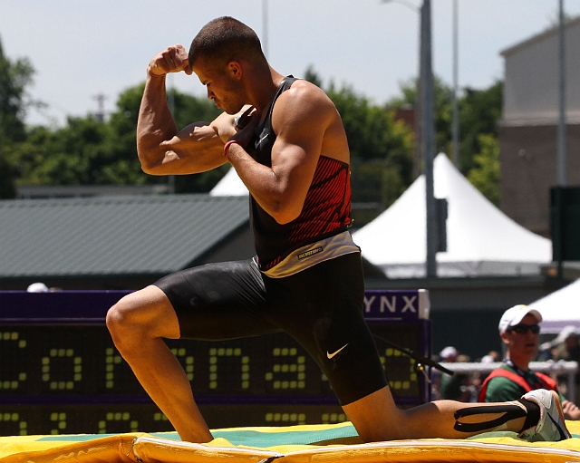 2011USATFSat-025.JPG - 2011 USA Track and Field Championships, June 23-26, Hayward Field, Eugene, OR.