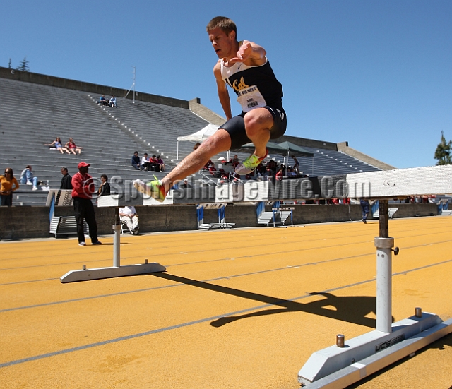 2012BigMeet-111.JPG - 2012 Cal vs. Stanford Big Meet, April 14, Edwards Stadium, Berkeley, CA.
