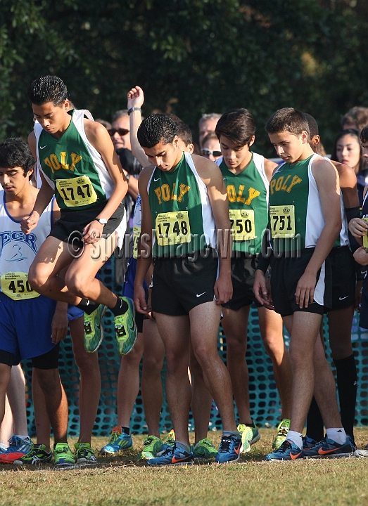 12CIFXCBD1-014.JPG - 2012 California CIF Cross Country Championships, Woodward Park, Fresno, California, November 24.