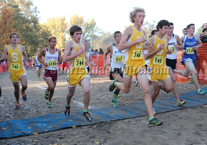 12CIFXCBD1-069.JPG - 2012 California CIF Cross Country Championships, Woodward Park, Fresno, California, November 24.