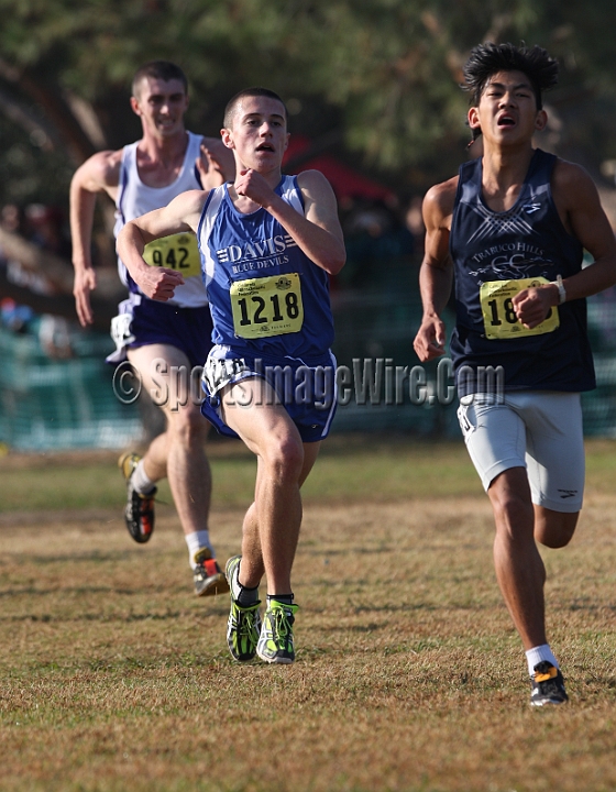 12CIFXCBD1-147.JPG - 2012 California CIF Cross Country Championships, Woodward Park, Fresno, California, November 24.