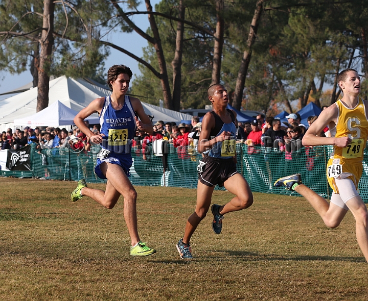 12CIFXCBD1-185.JPG - 2012 California CIF Cross Country Championships, Woodward Park, Fresno, California, November 24.