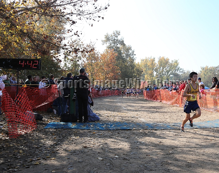 12CIFXCBD2-377.JPG - 2012 California CIF Cross Country Championships, Woodward Park, Fresno, California, November 24.