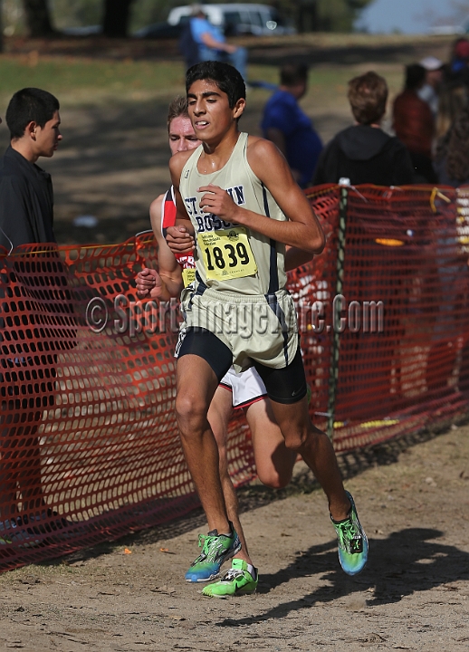 12CIFXCBD3-128.JPG - 2012 California CIF Cross Country Championships, Woodward Park, Fresno, California, November 24.